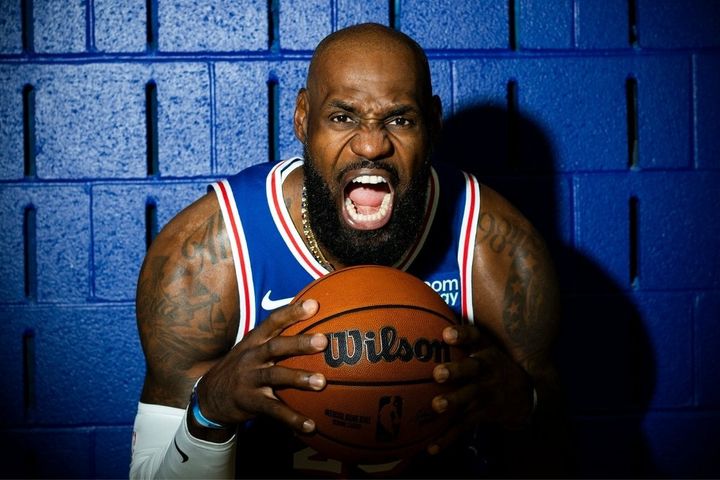 76ersのレブロン・ジェームズ（C）Getty Images