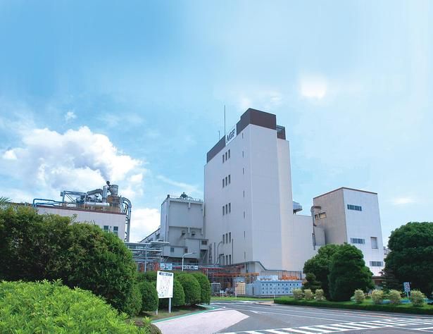 自然豊かな環境でコーヒー製品を作っている「AGF鈴鹿」