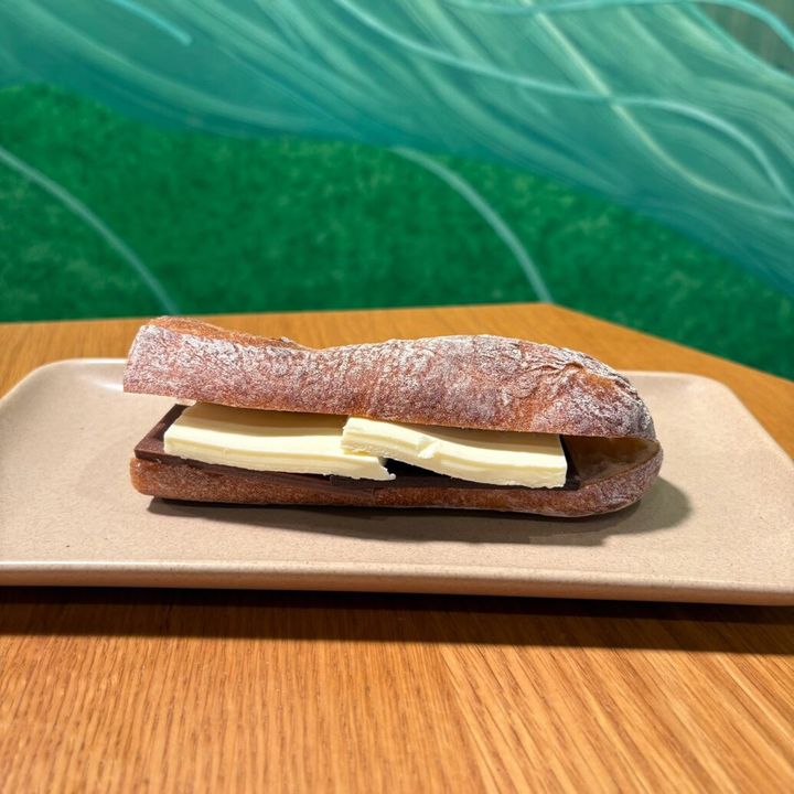 2種のチョコレート＆バター スターバックス バゲットサンド