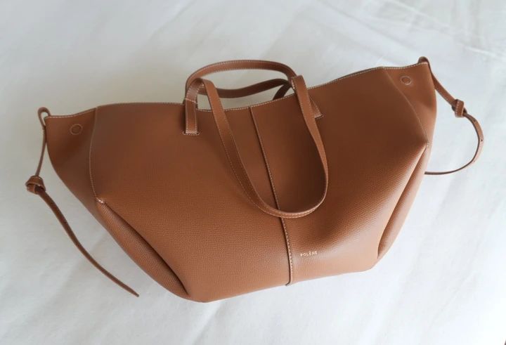 ポレーヌ「Cyme」のバッグ