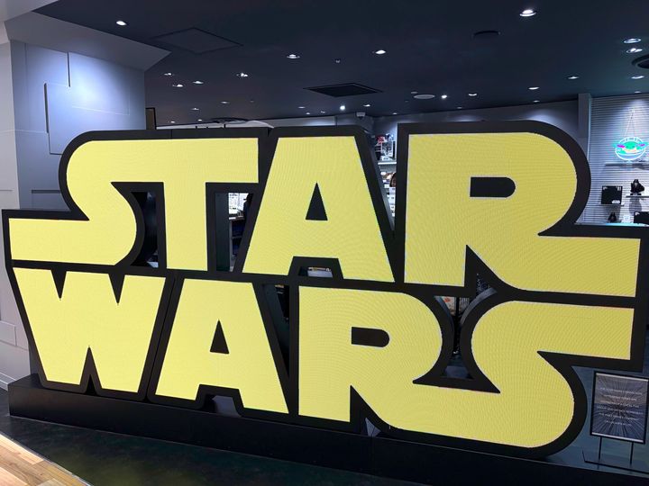 大人気のグローグーアイテムも大充実♡ 日本初の『スター・ウォーズ』オフィシャルストアが池袋にオープン！