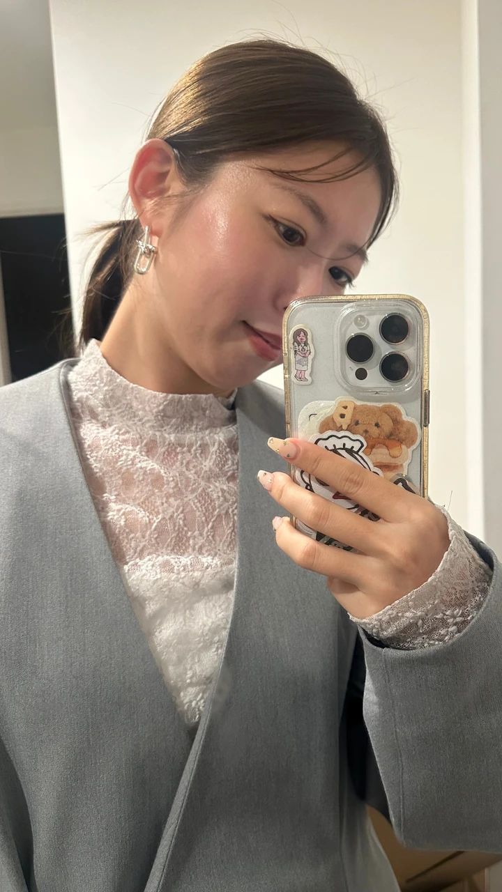 ピアス着用したアップ写真