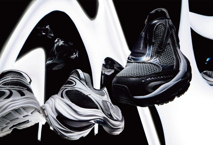 BALENCIAGA［バレンシアガ］の新作スニーカー D'ORSAY SNEAKER WHITE AND BLACK