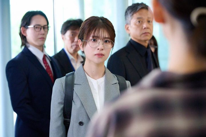「妻を引退します」第1話より Ⓒ「妻を引退します」製作委員会