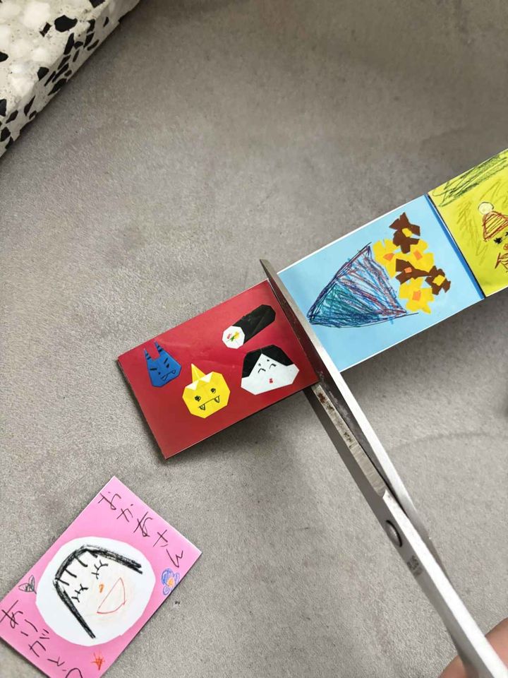 画像2: 切って貼るだけ！ 作品がマグネットに変身