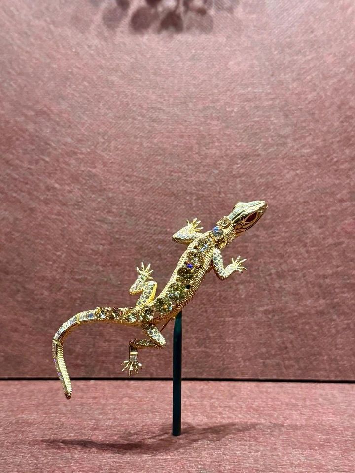 アートの街メルボルン｜NGVカルティエ展の光と宝石の世界_19