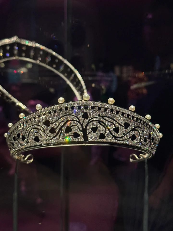 アートの街メルボルン｜NGVカルティエ展の光と宝石の世界_61