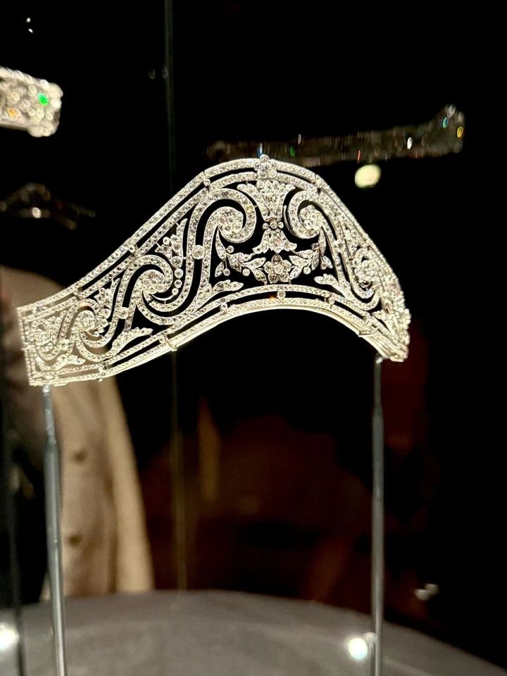 アートの街メルボルン｜NGVカルティエ展の光と宝石の世界_46