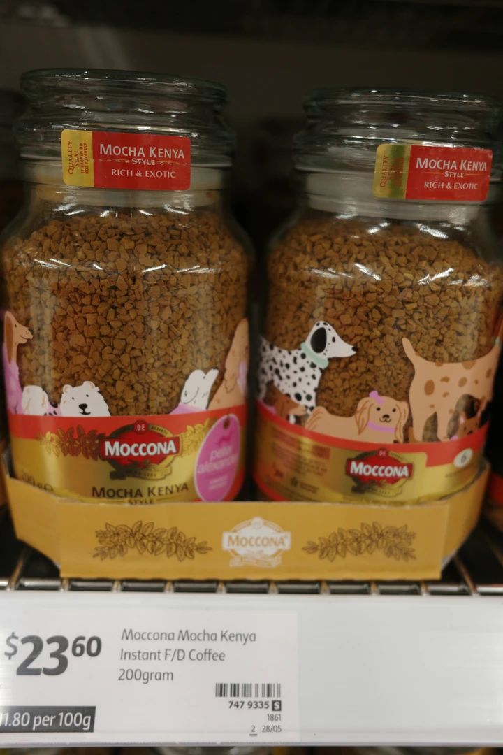 【メルボルン生活】Colesで見つけたMocconaの犬柄パッケージが可愛すぎた_1