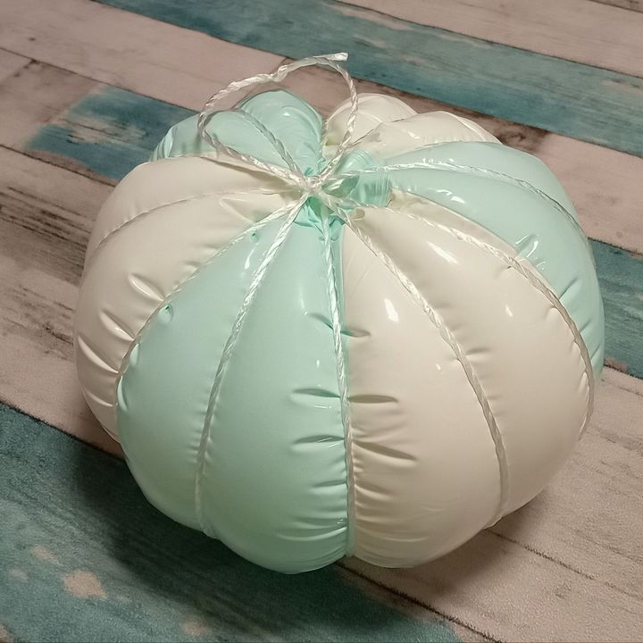 かぼちゃっぽく見せる為に、更にヒモを縦に増やしてみたよ