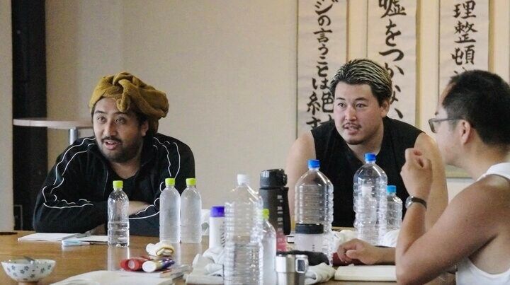 【写真・画像】スタイル抜群な美人看護師、メガネをかけた姿に反響「かわいい〜」 1枚目