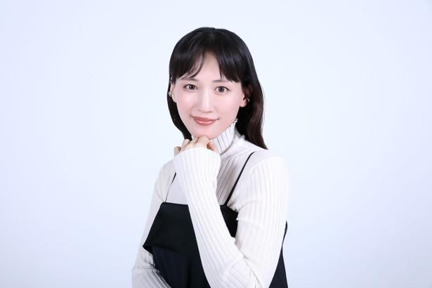  朝日弁護士との自身の共通点は「マイペースなところ」と語った綾瀬はるか 撮影/杉映貴子 スタイリング/西真由美 ヘアメイク/井手真紗子