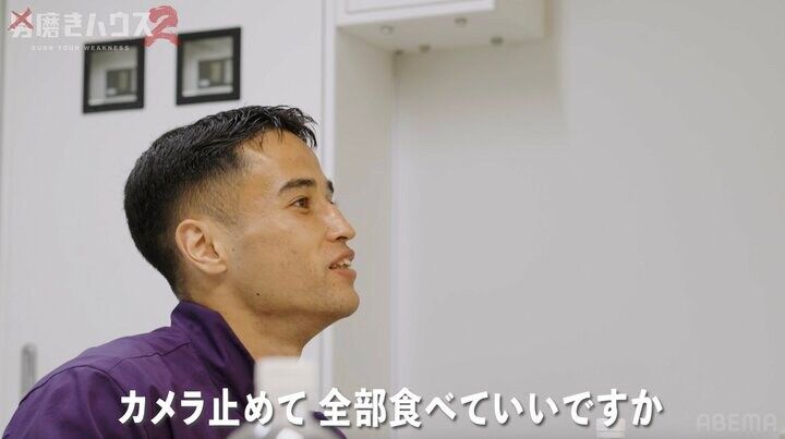 【写真・画像】「カメラ止めて全部食べていい？」 22歳“幼卒”男性、“母親直伝のオムライス”を絶賛され満面の笑み 2枚目