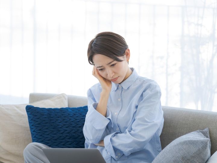 夫の単身赴任や親の高齢化をきっかけに実家に戻り、老後の蓄えを見据えながら暮らす人もいます。今回は、岡山県岡山市南区に住む46歳女性のエピソードを紹介します。