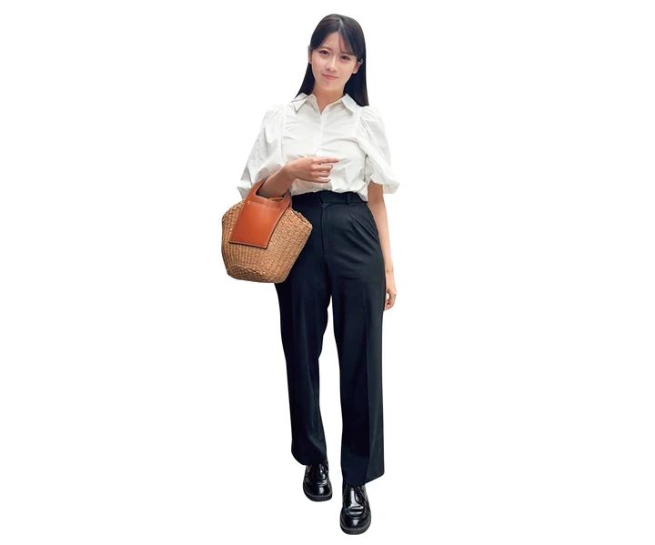 無難な服を優先し 気づくとモノトーンばかりに
