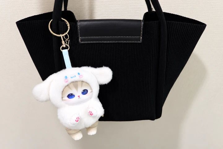 mofusandキラメッコ サンリオキャラクターズコラボ シナモロールを鞄につけてみた