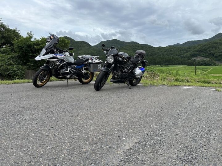 移動手段は「車か電車だけ」じゃない！バイクで行くゴルフ旅がおすすめなワケ