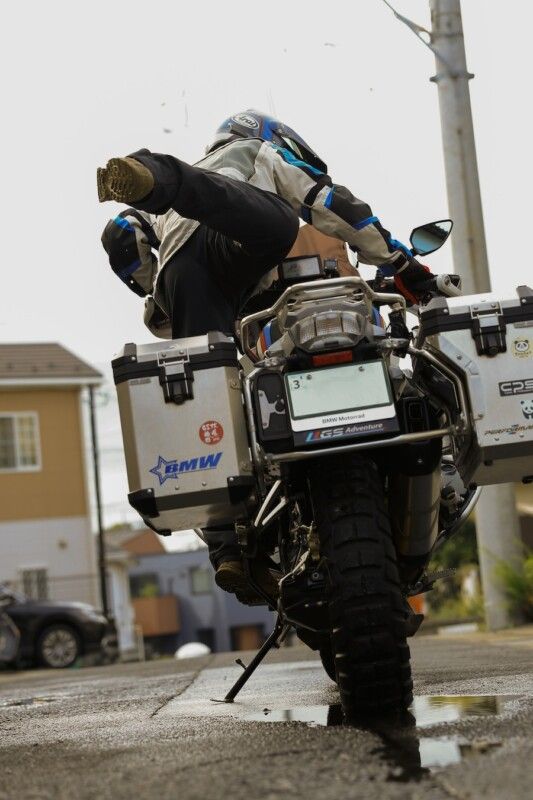 移動手段は「車か電車だけ」じゃない！バイクで行くゴルフ旅がおすすめなワケ