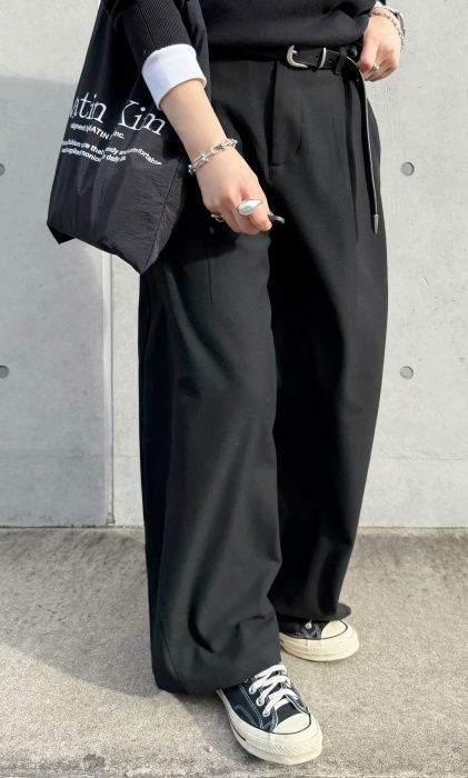 UNIQLO：C「ボリュームパンツ」