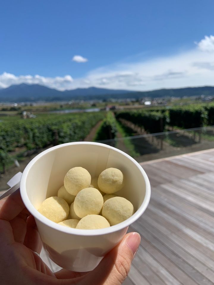 北海道・富良野の「カンパーナ六花亭」で食べる「カンパーナふらの」