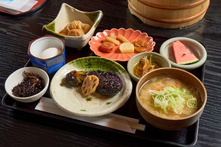 瑞穂蔵「田舎膳」1600円