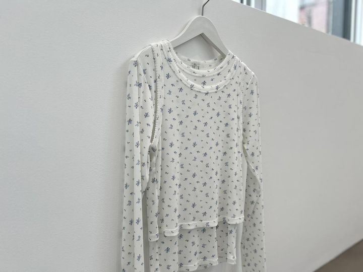画像: 【GU×rokh】ウォームリブ2ピースT(12分袖) by rokh サイズM着用¥1,990 www.gu-global.com