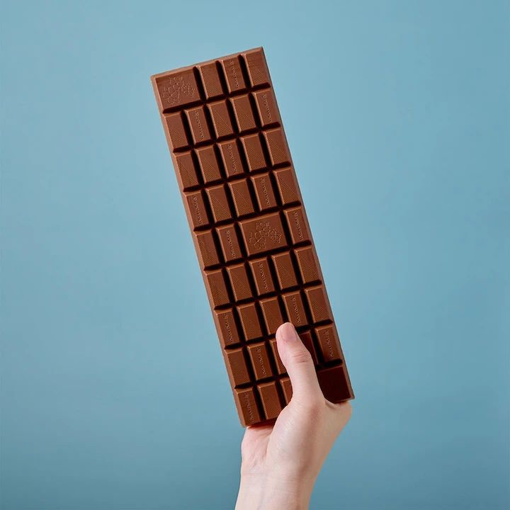 ヨックモック「エクセレント ミルクチョコレート」の大きさ