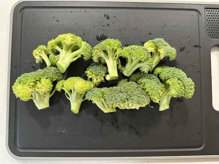 画像2: ポロポロ落ちる花蕾