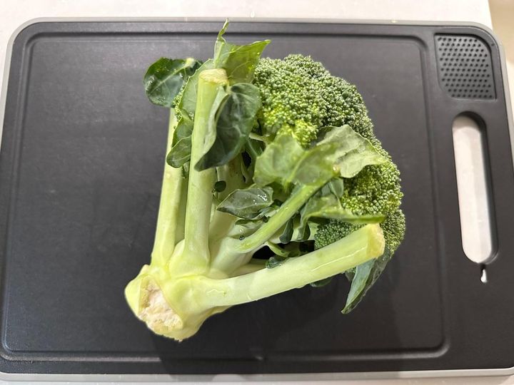 画像1: ポロポロ落ちる花蕾
