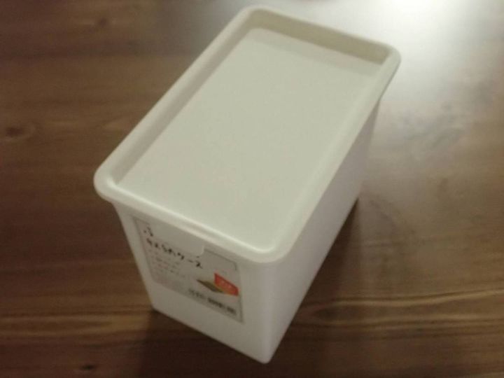 ダイソー：ふりかけ収納ケース ホワイト