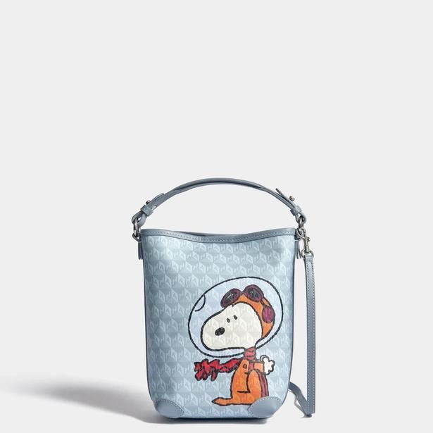 「Peanuts Space Snoopy『I AM A Plastic Bag』ミニ・バケット」(13万2000円)
