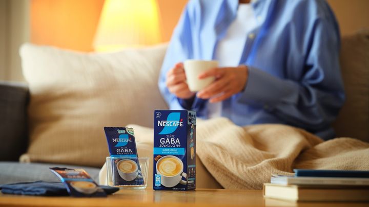 夜にほっと一息「ネスカフェ GABA カフェインレス ラテ」
