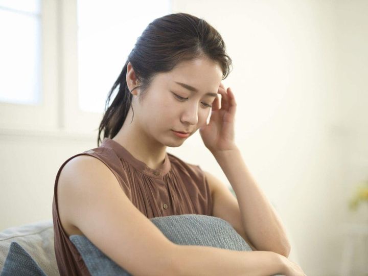 現在の収入では一人暮らしが難しいことから実家で親を頼りつつ、次の仕事や貯金の目処が立つまで暮らす人もいます。今回は、福井県あわら市に住む35歳女性のエピソードを紹介します。