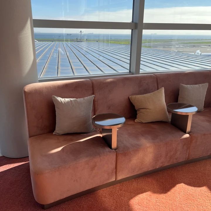 10月1日オープン！羽田空港第2ターミナルに新ラウンジ「Lounge Us」レポート！場所・対象カード・内部を詳しく紹介_5