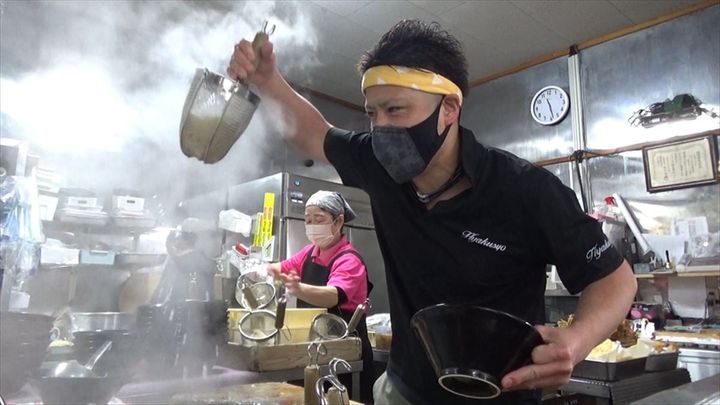 10月6日放送の「ヒューマングルメンタリー オモウマい店」のワンシーン（中京テレビ提供）