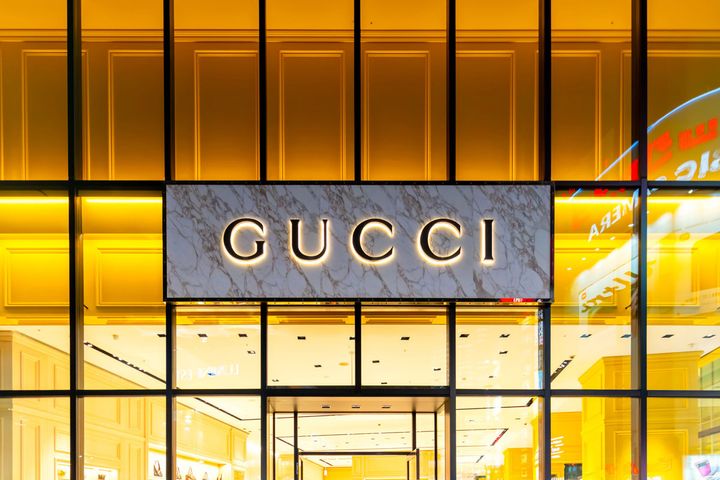 GUCCIのベビーカーがすごすぎると話題！
