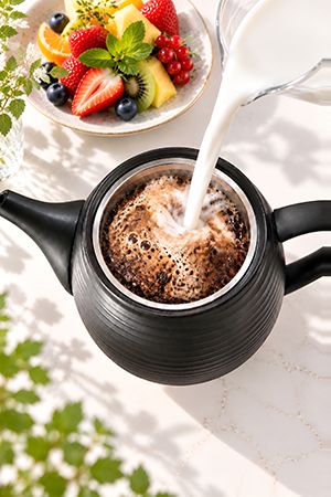 3分で濃厚カフェオレ！ミルクで抽出する「カフェオレ専用バリスタ急須」先行販売中