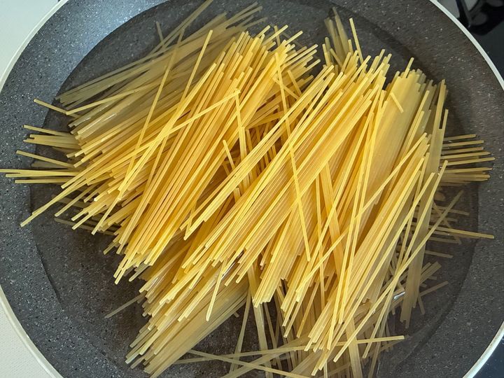 【わが家の定番】超シンプルなのに「また作りたい！」ペペロンチーノスパゲッティ