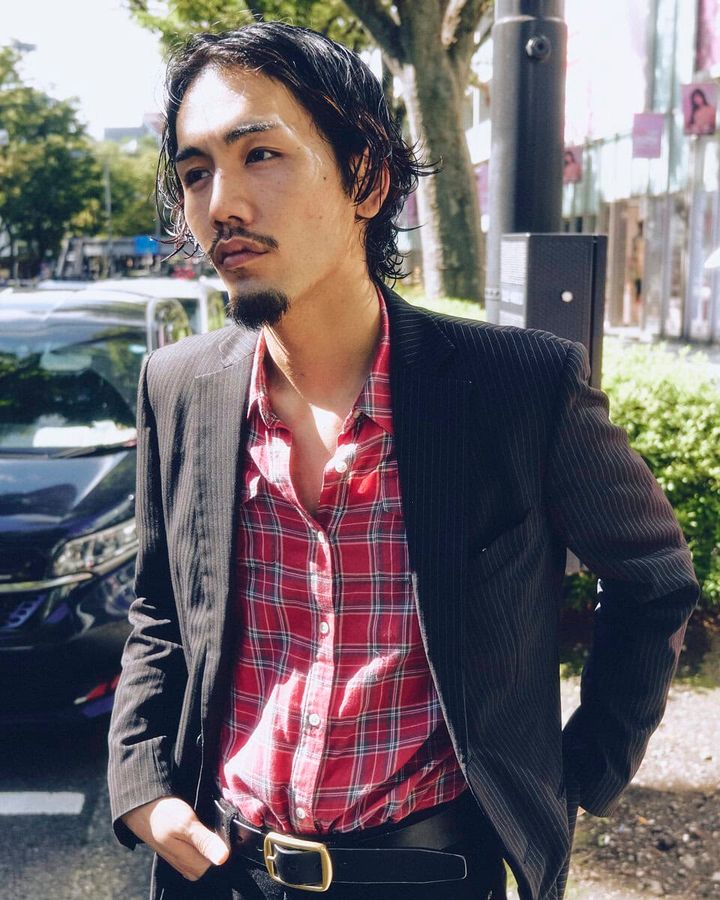 【20代スナップ＠原宿】ハイブランドと古着を上品に融合したコーデ