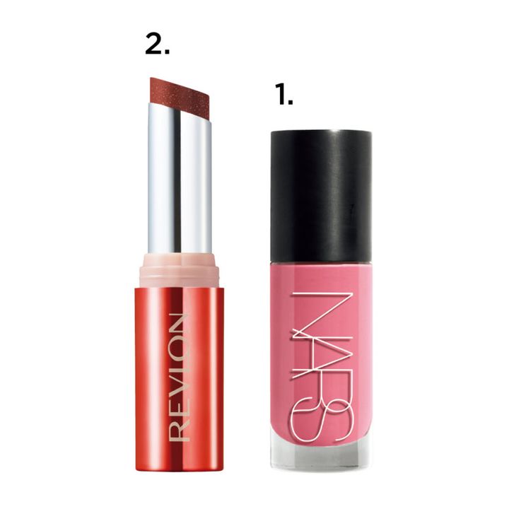 1.インセイシャブル リキッドブラッシュ 05918 ¥5,390（NARS JAPAN） 2.スーパー ラストラス デューイ シャイン リップスティック 012 ¥1,760（レブロン・10／13発売）