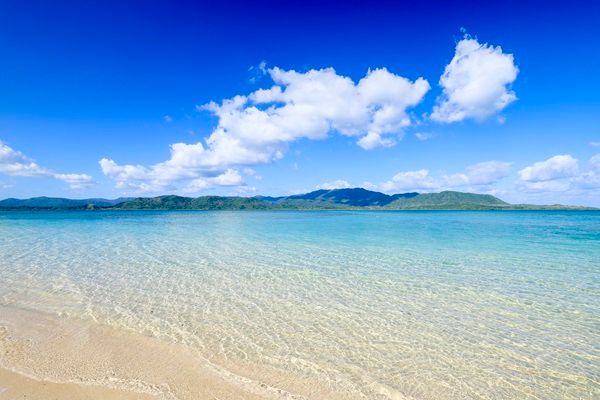 【沖縄県竹富町】旅人が小浜島の文化と暮らしを体験！プログラム第2弾は、幻想的な夜の「イザリ漁」