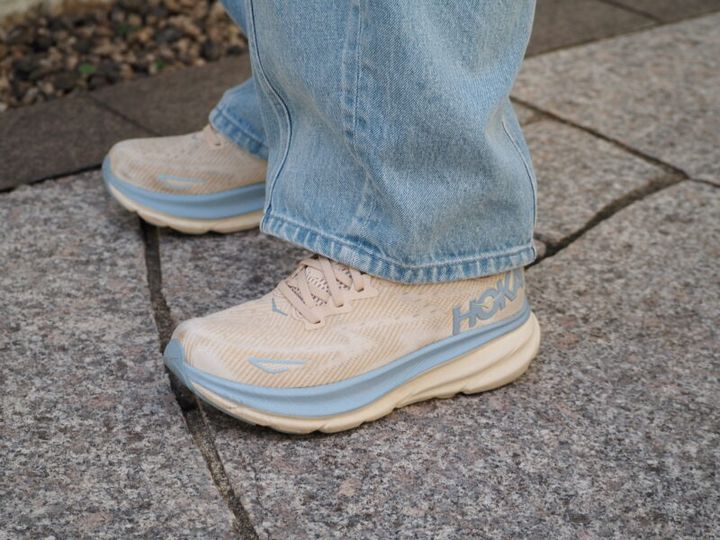 ホカのスニーカー