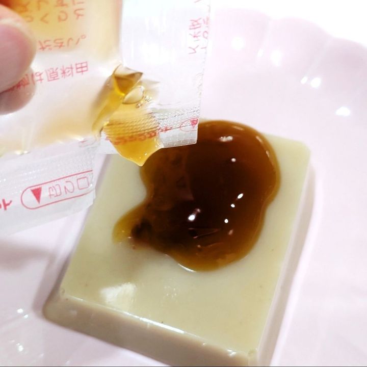 秋冬限定！ほっこり味の和スイーツ胡麻どうふ、おいし〜い⤴