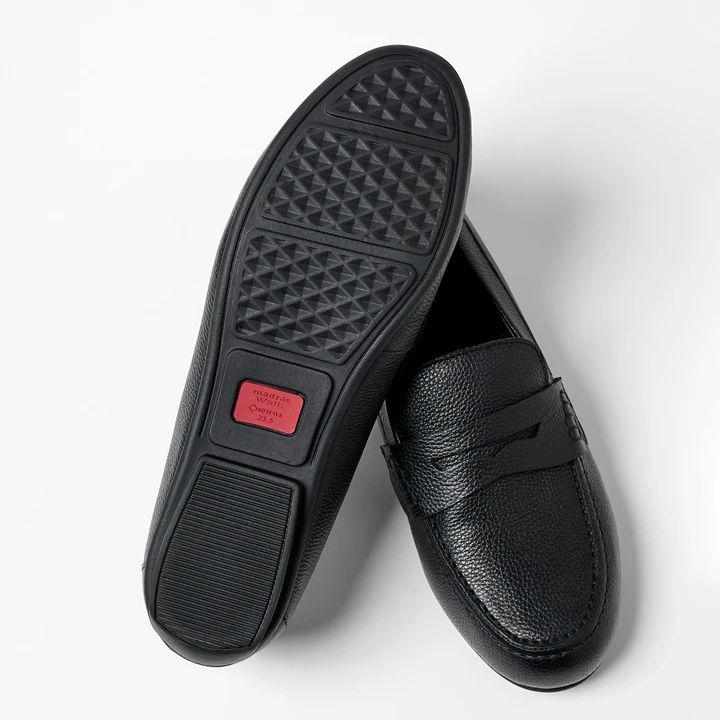 「マドラスウォーク」の「GORE-TEX®︎ カジュアルドライビングシューズ」ソール