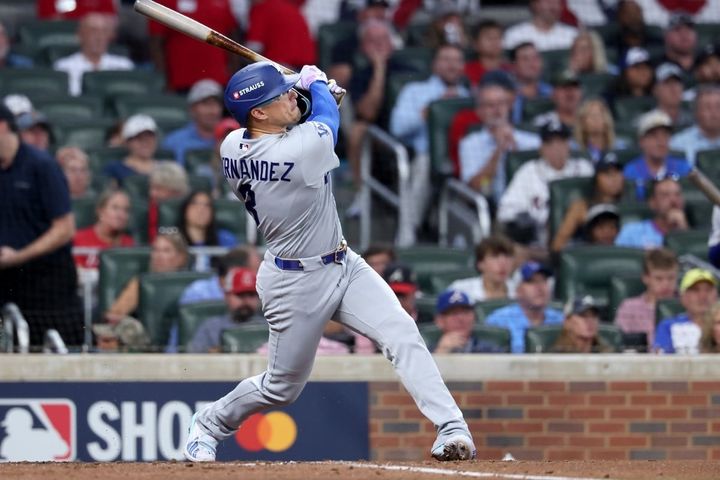先制アーチを放ったドジャースのエンリケ・ヘルナンデス