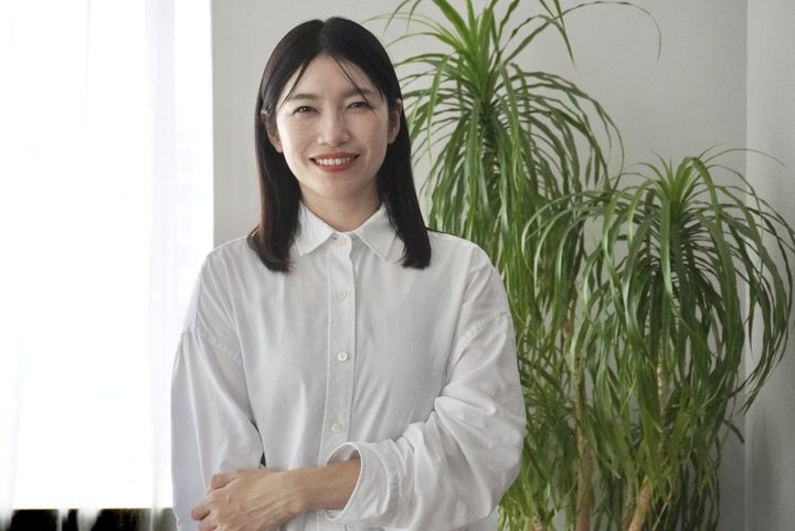 株式会社クラシコサエル代表取締役兼編集長の的場シオリさん