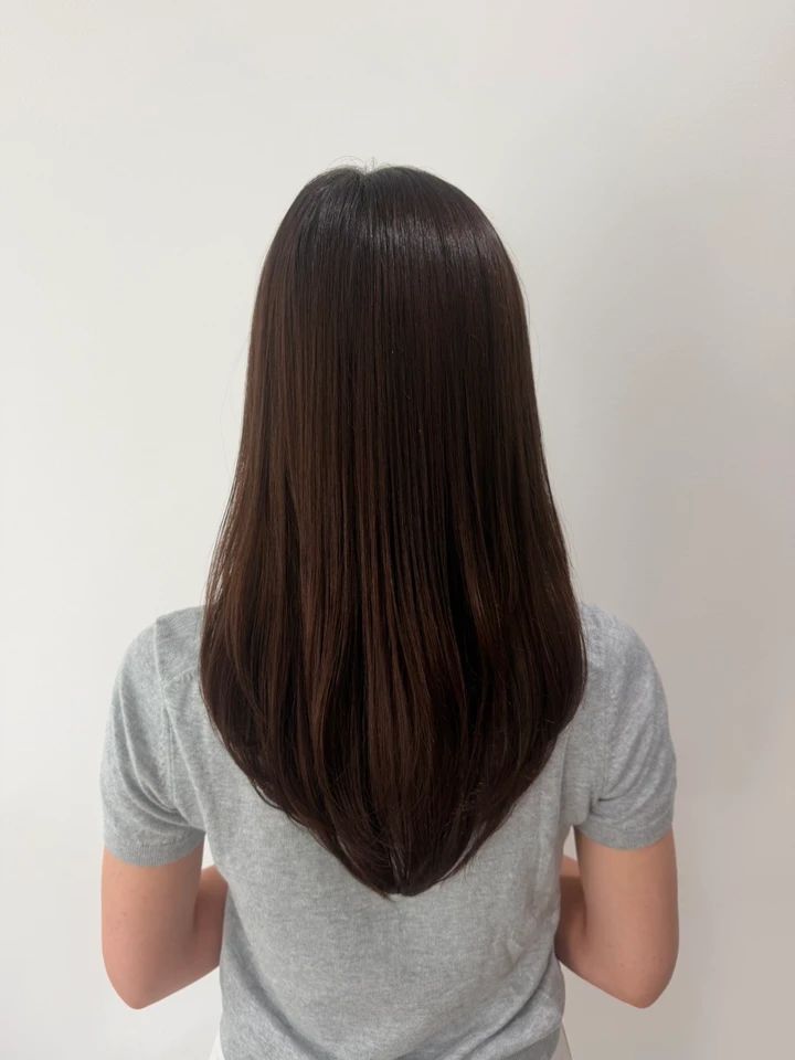 30代 髪型・ロングのバック