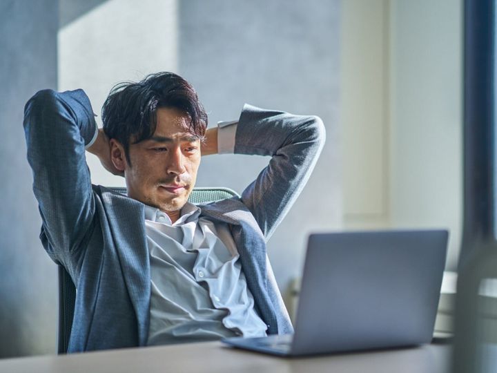 固定費を抑えて効率的に資産を築き、親の家事サポートで仕事に集中できる環境を活かして、将来に備える人もいます。今回は、東京都杉並区に住む34歳男性のエピソードを紹介します。