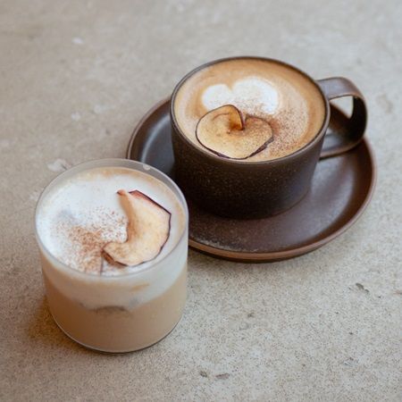 スペシャルティコーヒー専門店「ウッドベリーコーヒー」の秋の味覚を楽しむ限定商品！