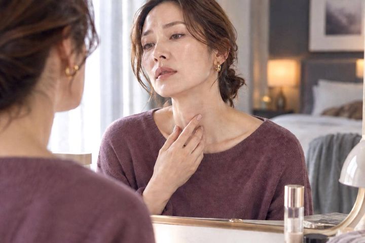 「最近、首まわりが以前より筋っぽく見える…」40代以降が気づきたい“老化サイン”